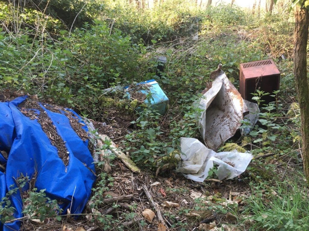 décharge sauvage 33